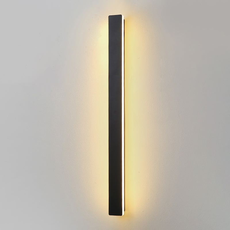 Metal Straight Wall Light Modern Style LED Wall Sconce for Living Room