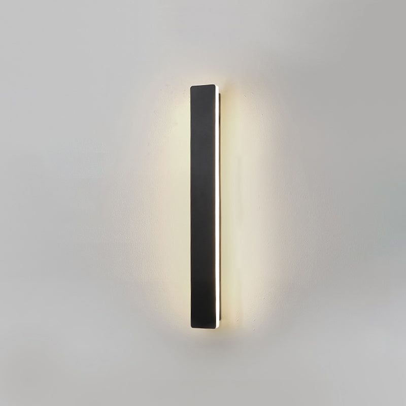Metal Straight Wall Light Modern Style LED Wall Sconce for Living Room