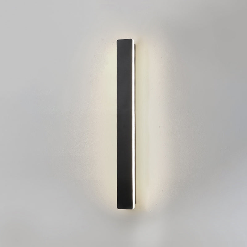 Metal Straight Wall Light Modern Style LED Wall Sconce for Living Room