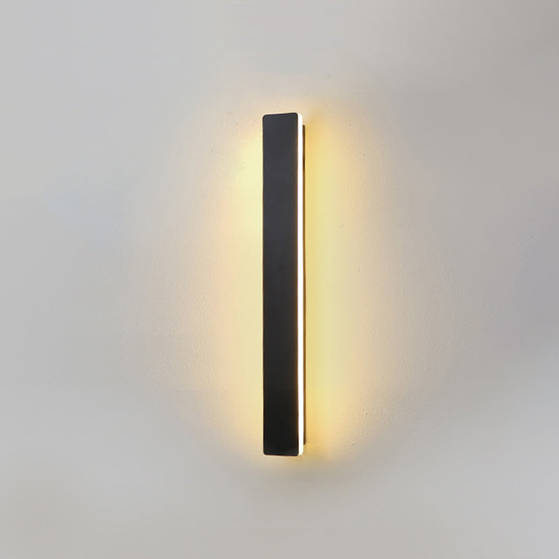 Metal Straight Wall Light Modern Style LED Wall Sconce for Living Room
