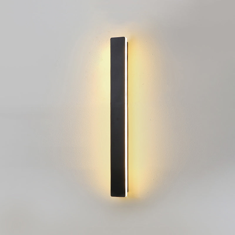 Metal Straight Wall Light Modern Style LED Wall Sconce for Living Room
