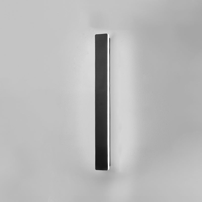Metal Straight Wall Light Modern Style LED Wall Sconce for Living Room