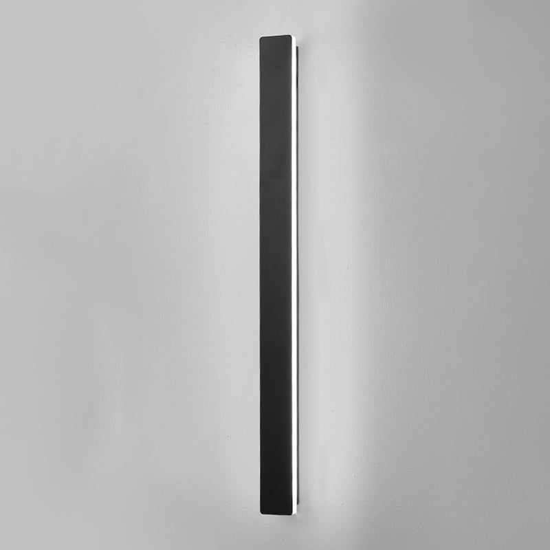 Metal Straight Wall Light Modern Style LED Wall Sconce for Living Room