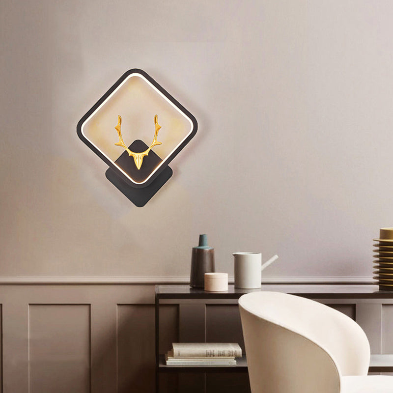 Metal Geometric Shape Wall Light Nordic Style LED Wall Sconce for Bedroom