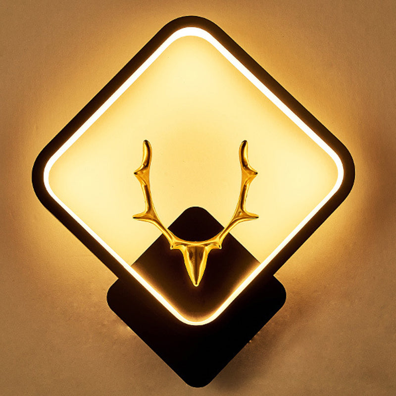 Metal Geometric Shape Wall Mount Lighting Modern Style 1-Light Wall Mounted Light Fixture