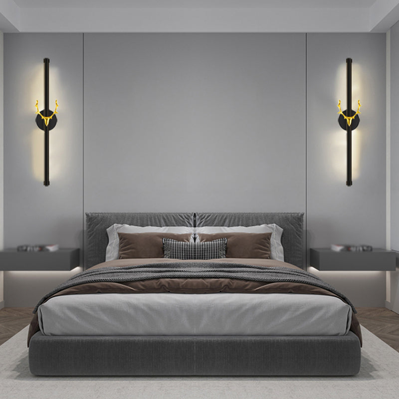 Minimalist Aluminum Wall Light Black Straight LED Wall Sconce for Living Room