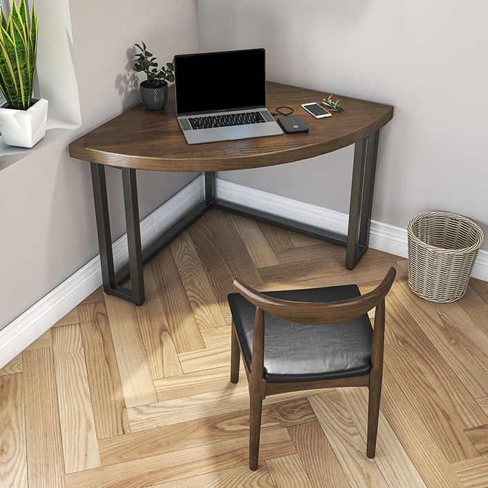 Modern Style Office Desk Solid Wood Home Use Desk with Metal Legs