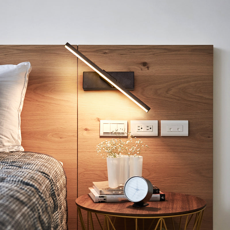 Modern Style Metal Wall Light Strip Rotatable LED Wall Sconce for Bedroom