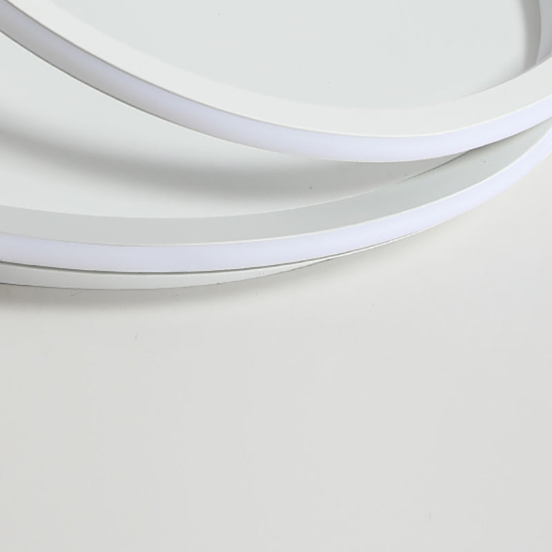 White Circle Ceiling Light Fixture Modern Style LED Metal Close to Ceiling Lamp