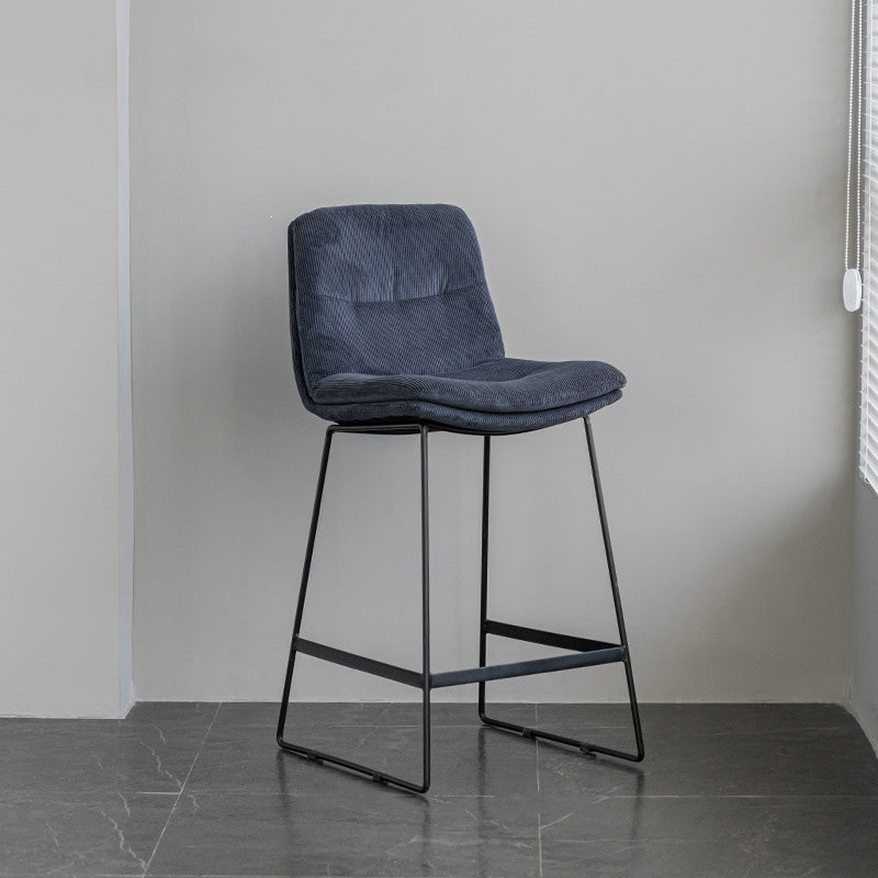 Scandinavian Armless Beauty Salon Stool Matte Finish Upholstered Bar Stools