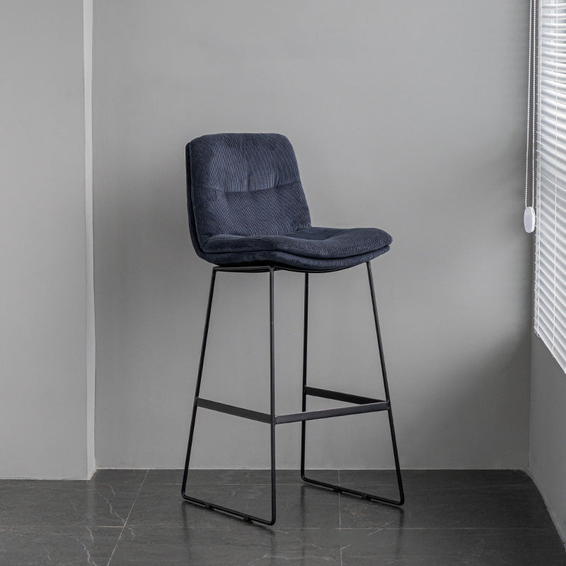 Scandinavian Armless Beauty Salon Stool Matte Finish Upholstered Bar Stools