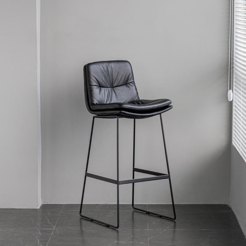 Scandinavian Armless Beauty Salon Stool Matte Finish Upholstered Bar Stools