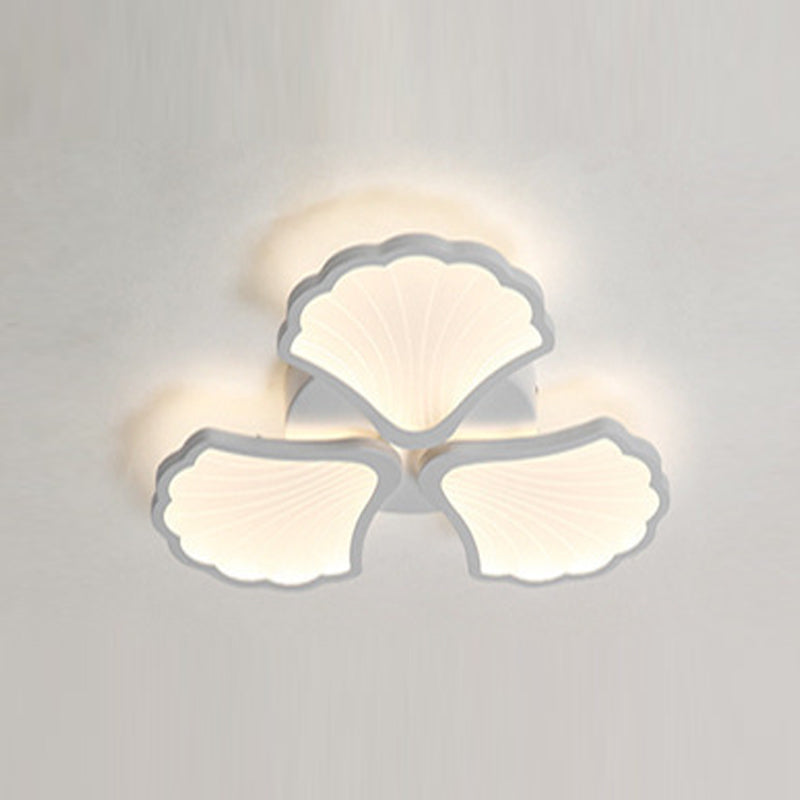 Ceiling Mounted Light Simple Metal Living Room LED Ceiling Lamp in White