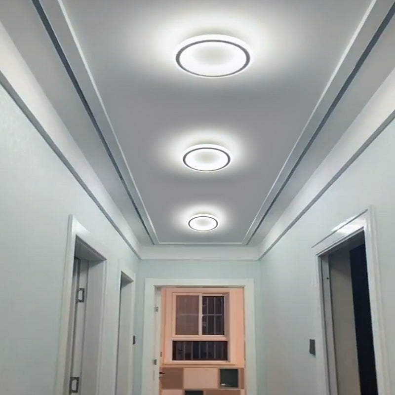 Circle Aluminum Ceiling Mounted Fixture Nordic LED Close to Ceiling Lamp