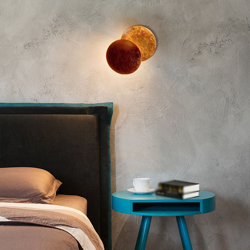 Modern Style Wall Mount Light Rotatable LED Wall Sconce Light with Metal Shade