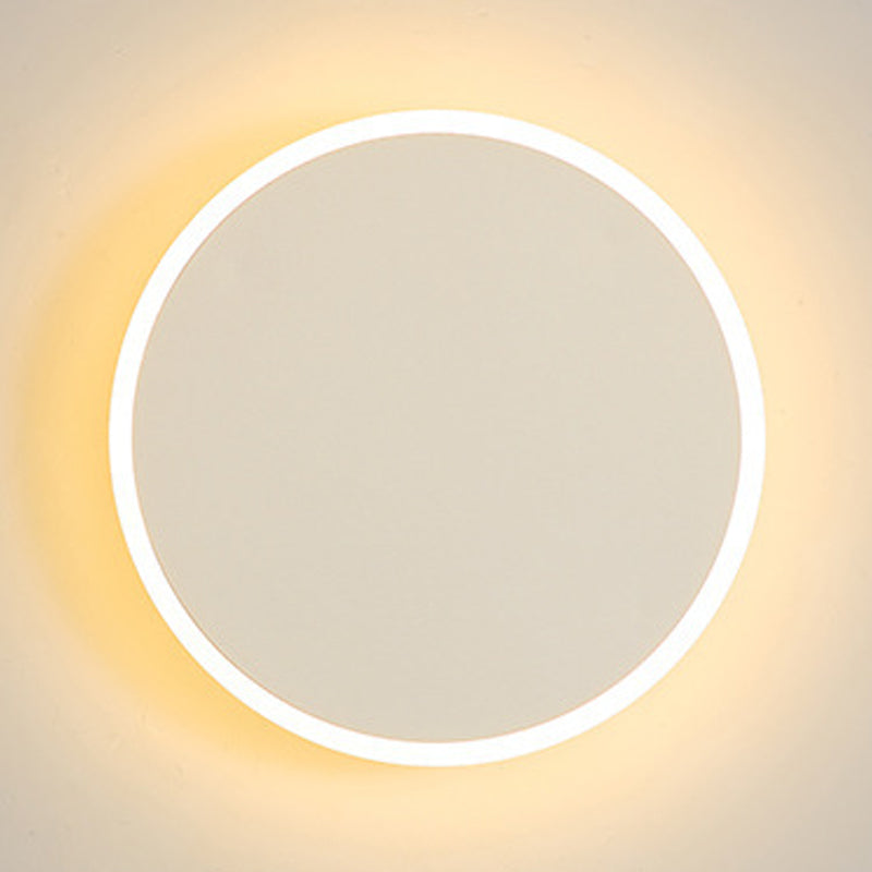 Modern Style Circle Shape Wall Sconce Metal 1 Light Sconce Lighting for Living Room