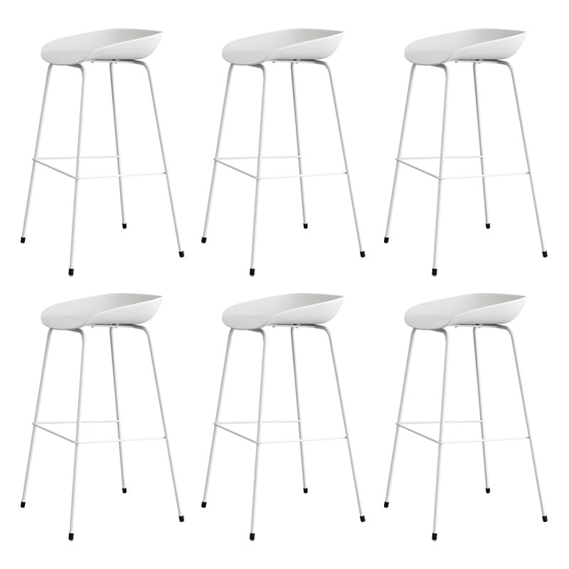 Contemporary Style Bar-stool Plastic Counter Bar Stool with Metal Legs for Kitchen