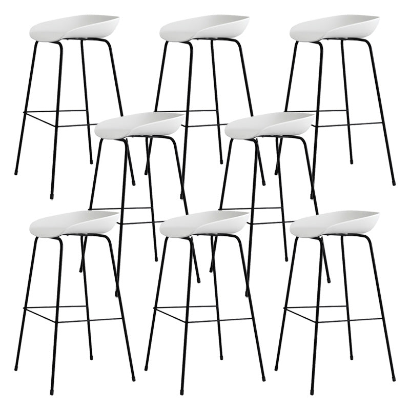 Contemporary Style Bar-stool Plastic Counter Bar Stool with Metal Legs for Kitchen