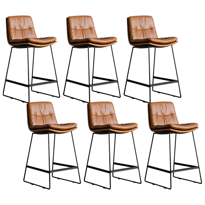 Scandinavian Low Back Coffee Shop Matte Finish Upholstered Bar Stools