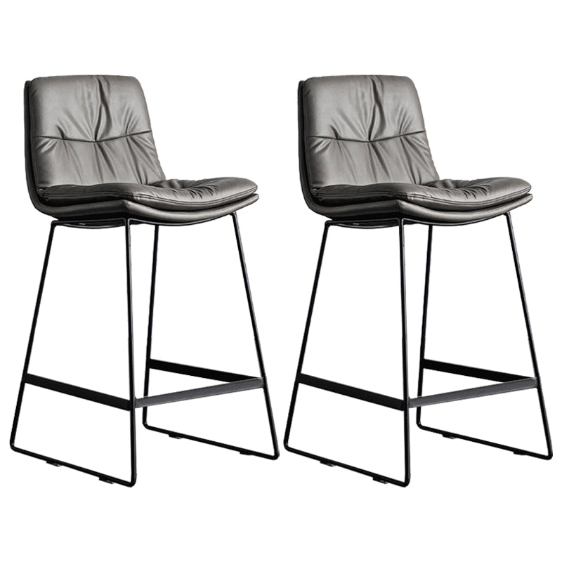 Scandinavian Low Back Coffee Shop Matte Finish Upholstered Bar Stools