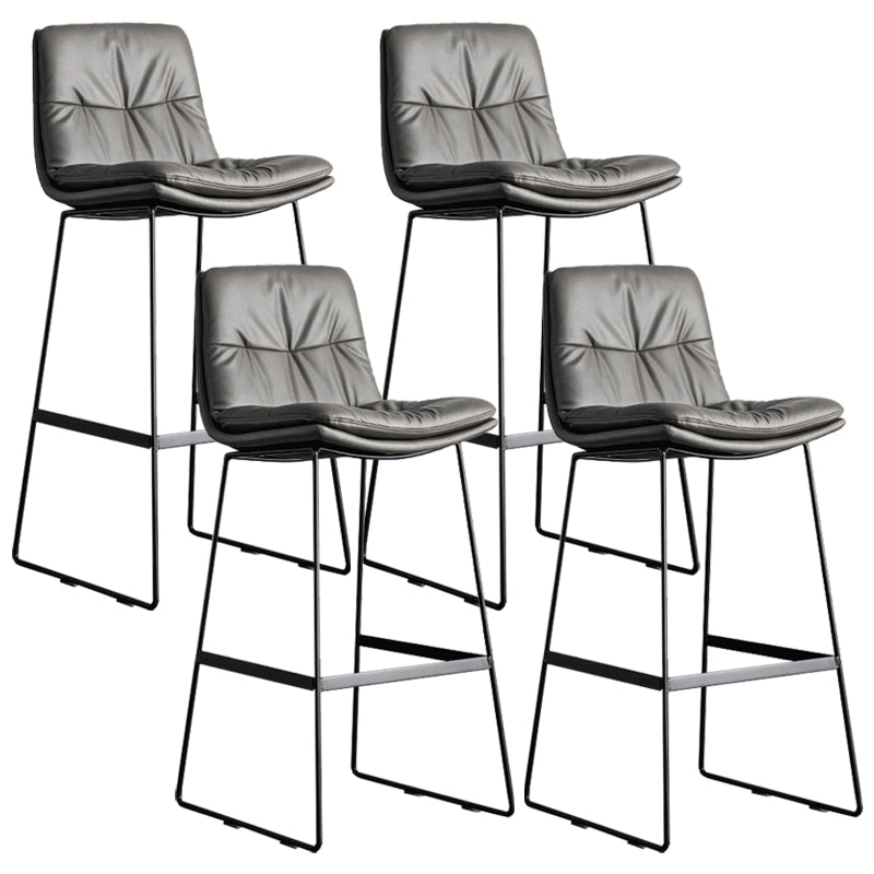 Scandinavian Low Back Coffee Shop Matte Finish Upholstered Bar Stools