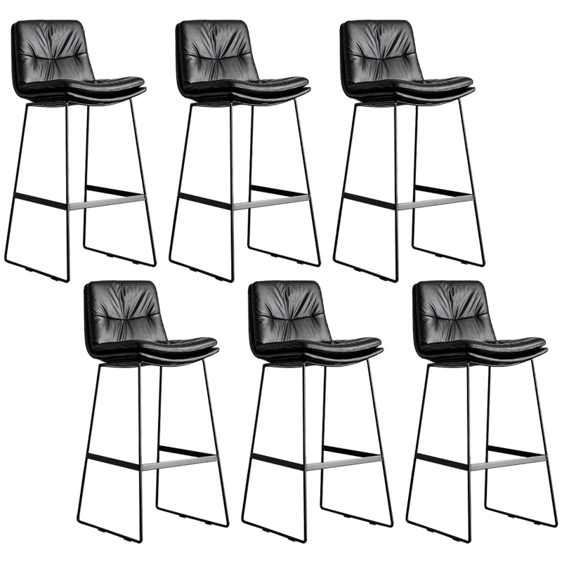 Scandinavian Low Back Coffee Shop Matte Finish Upholstered Bar Stools