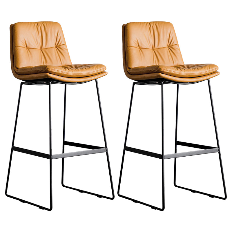 Scandinavian Low Back Coffee Shop Matte Finish Upholstered Bar Stools
