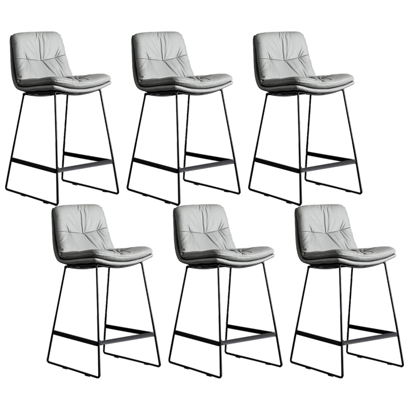 Scandinavian Low Back Coffee Shop Matte Finish Upholstered Bar Stools