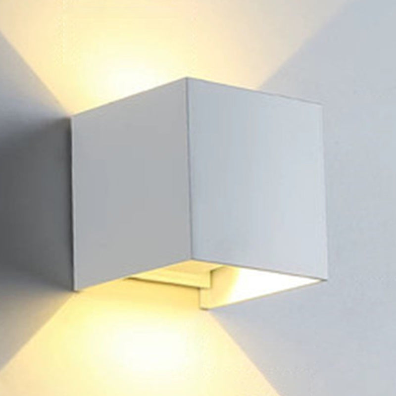 Geometry Shape Wall Lighting Modern Style Metal 2 Lights Sconce Lamp for Living Room