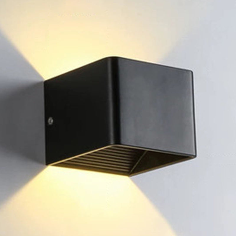 Geometry Shape Wall Lighting Modern Style Metal 2 Lights Sconce Lamp for Living Room