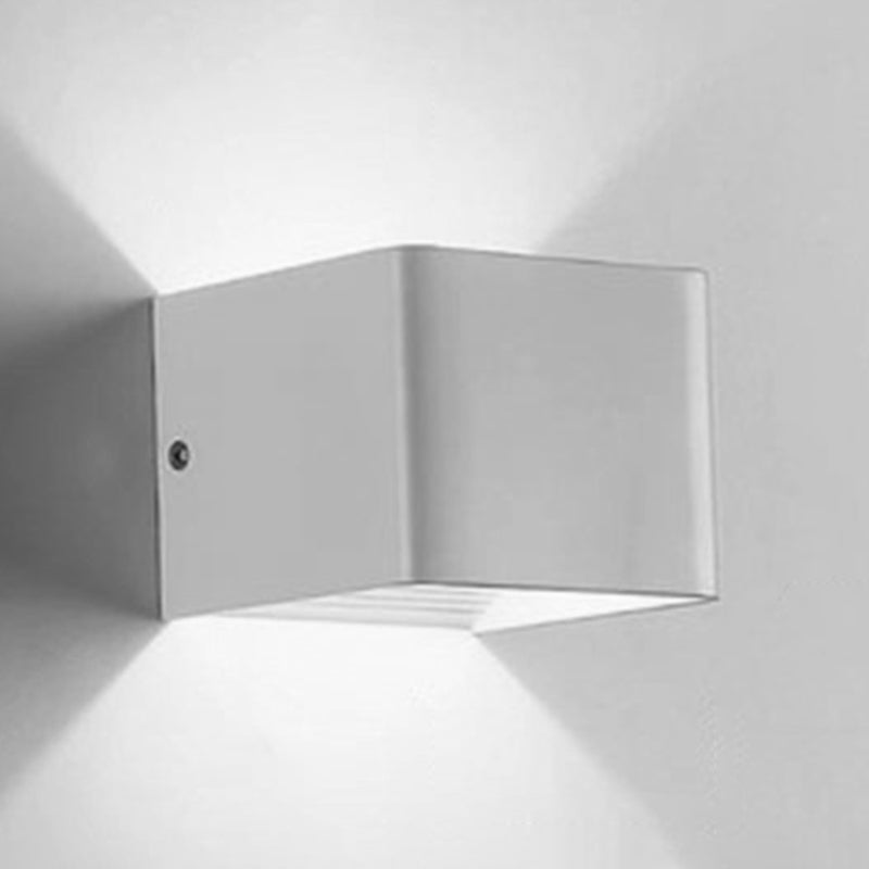 Geometry Shape Wall Lighting Modern Style Metal 2 Lights Sconce Lamp for Living Room