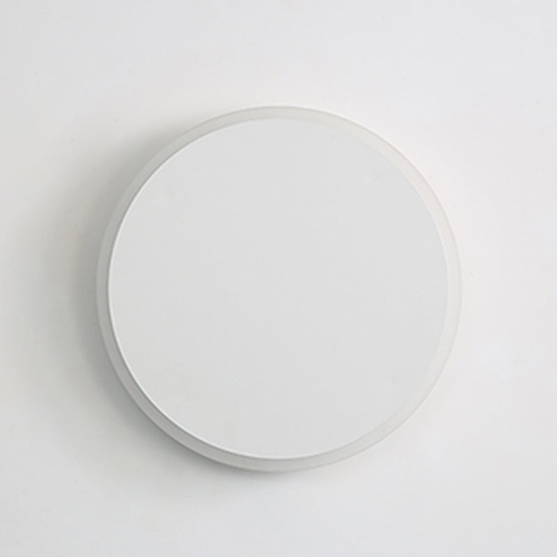 Round Shape Metal Wall Light Modern Style 1 Light Wall Mount Light in White