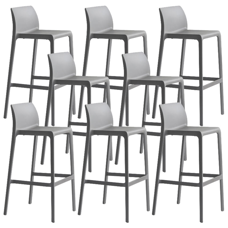 Contemporary Stackable Bar-stool Plastic Counter Bar Stool with Plastic Legs for Home