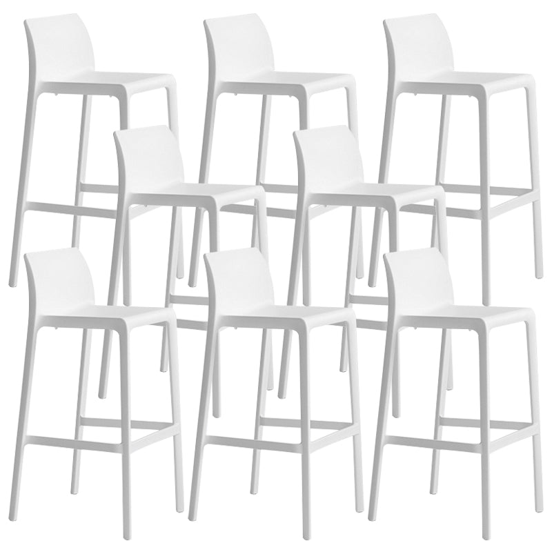 Contemporary Stackable Bar-stool Plastic Counter Bar Stool with Plastic Legs for Home