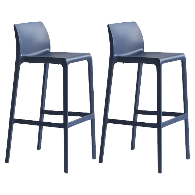 Contemporary Stackable Bar-stool Plastic Counter Bar Stool with Plastic Legs for Home