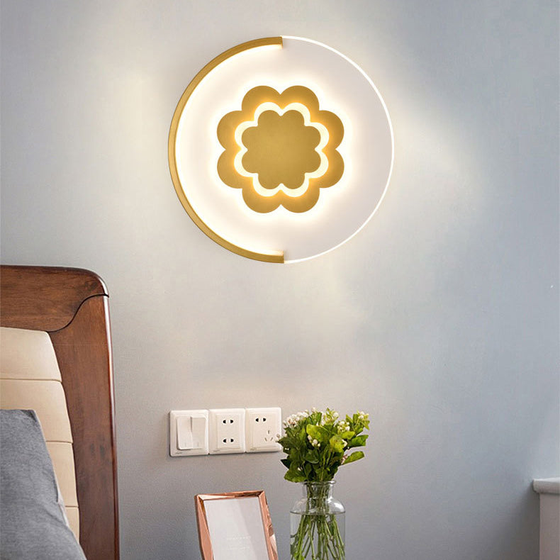 Cartoon Round Wall Sconce Lighting Metal Kids Bedroom LED Wall Light Fixture