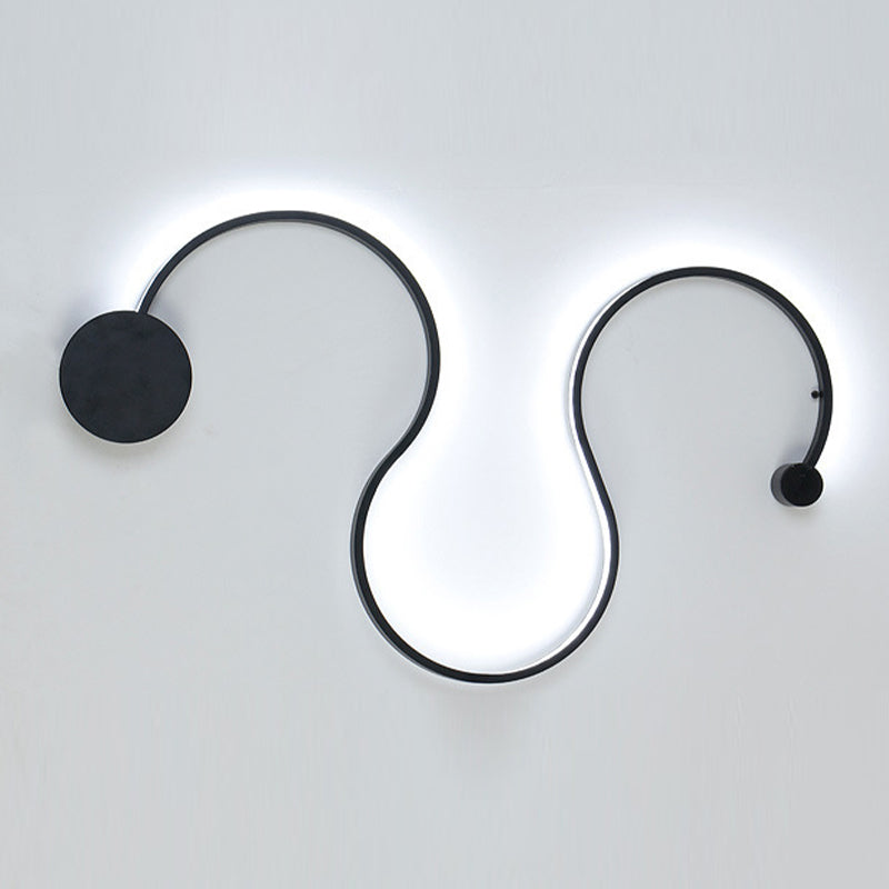 Simplicity Curvaceous Wall Sconce Light Living Room Background LED Wall Light
