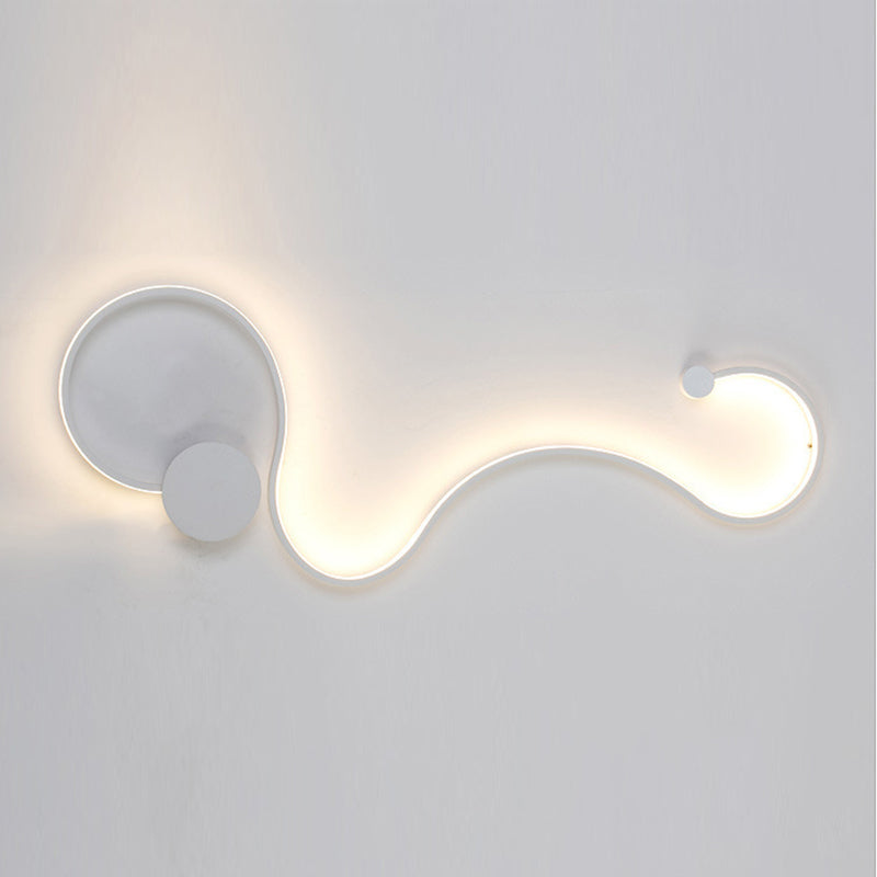 Simplicity Curvaceous Wall Sconce Light Living Room Background LED Wall Light