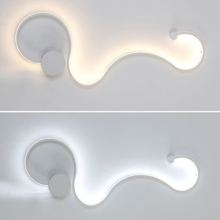 Simplicity Curvaceous Wall Sconce Light Living Room Background LED Wall Light