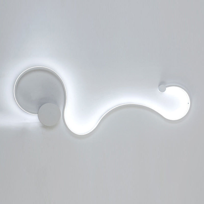 Simplicity Curvaceous Wall Sconce Light Living Room Background LED Wall Light