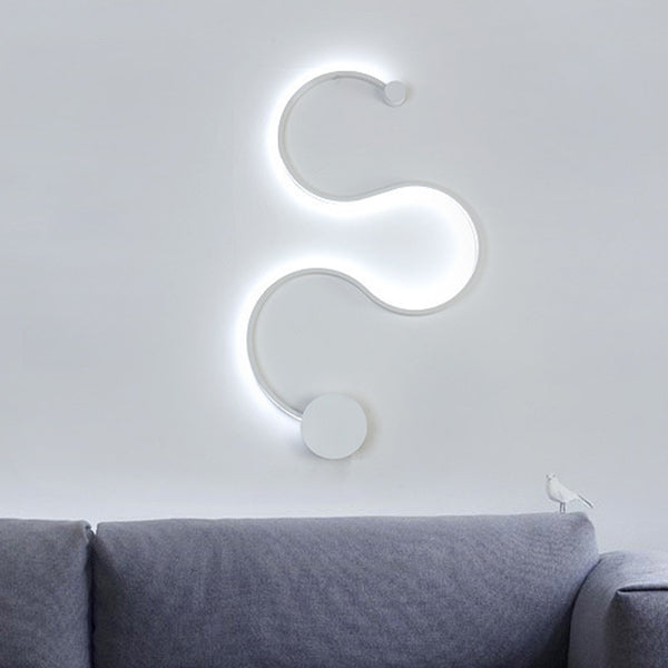 Simplicity Curvaceous Wall Sconce Light Living Room Background LED Wall Light