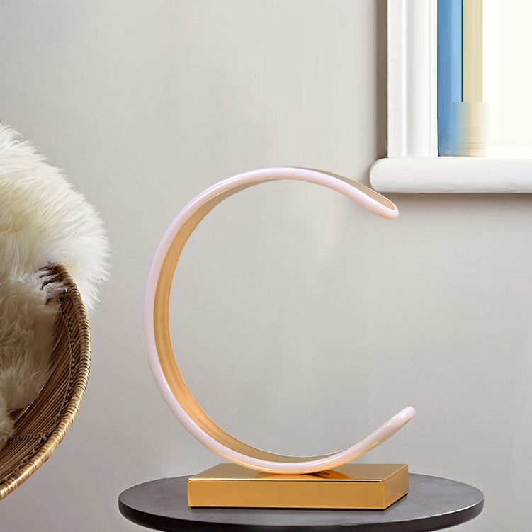 Aluminum LED Table Lamp Nordic Style Circle Modern Table Light for Living Room