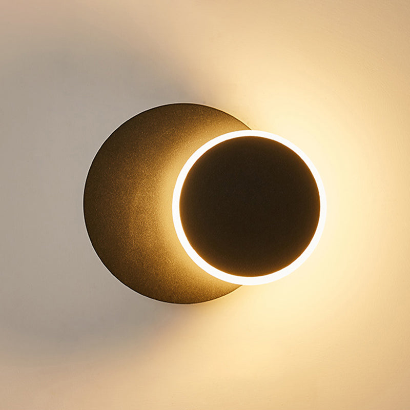 Modern Style Circle Shape Wall Sconce Metal 1 Light Wall Lighting for Bedroom