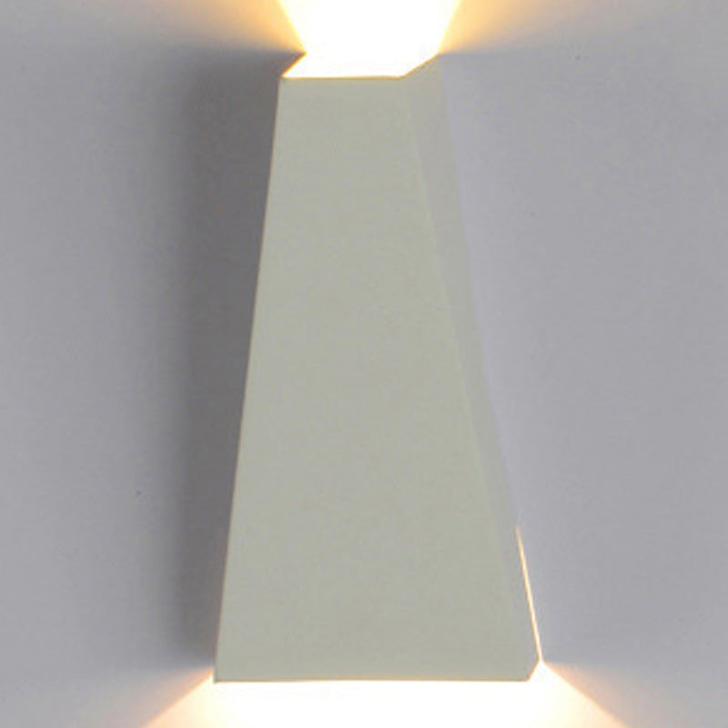Metal Wall Sconce Lighting Minimalist LED Wall Mounted Lighting