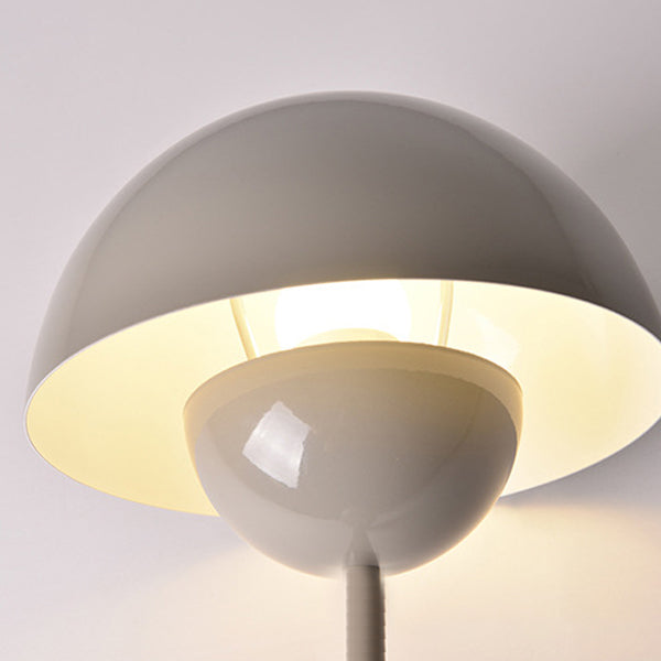 1-Light Metal Table Lamp Macaron Style Desk Lamp with Iron Shade