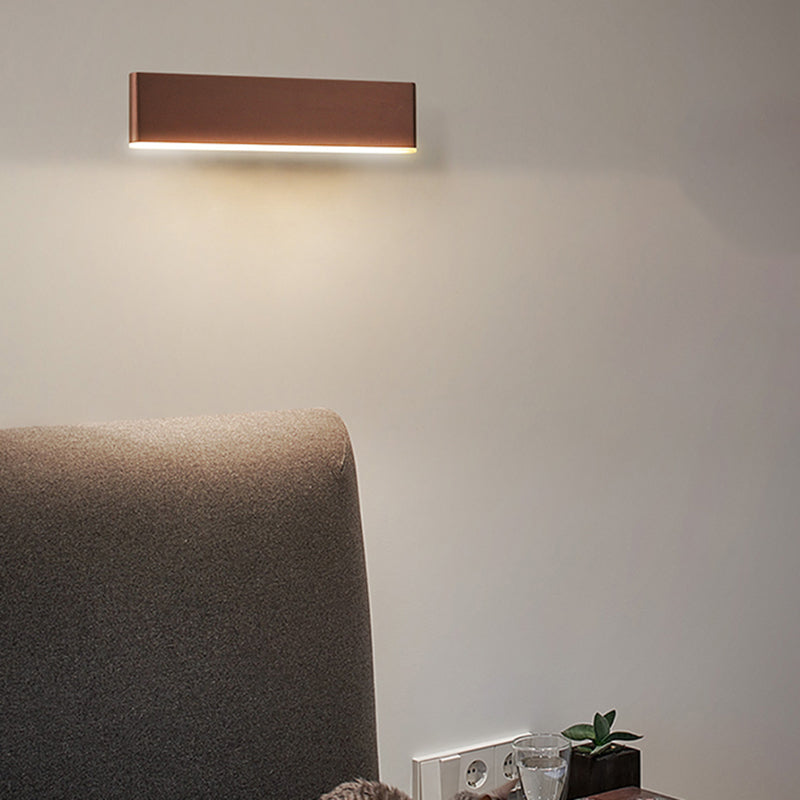 Modern Style Rectangle Shape Wall Sconce Metal 1 Light Wall Lighting for Bedroom