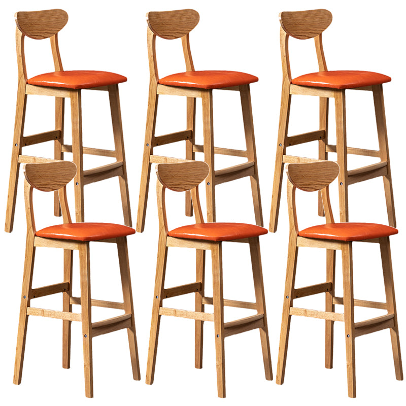 Rubberwood Coffee Shop Scandinavian Stool Matte Finish Upholstered Bar Stools