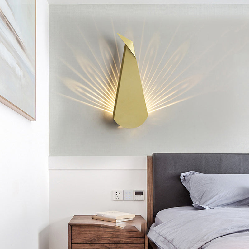 Unique Shade Metal Wall Sconce Modern Style 1-Light Wall Lighting Fixtures