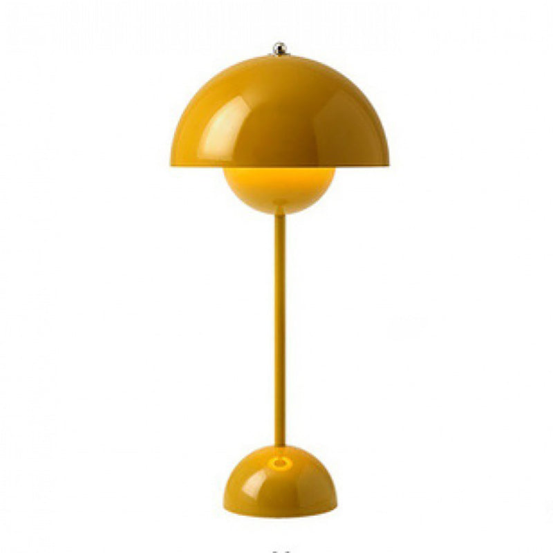 Modern Style Mushroom Shape Table Lighting Metal 1 Light Table Lamp for Bedroom