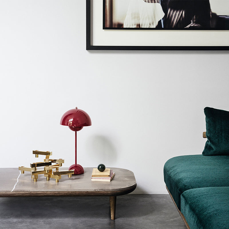 Modern Style Mushroom Shape Table Lighting Metal 1 Light Table Lamp for Bedroom
